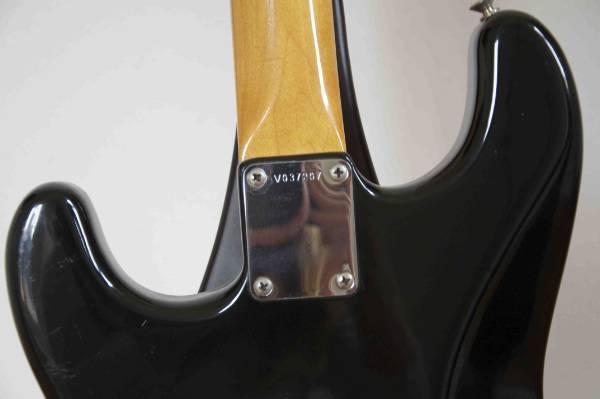 GIBSON LES PAUL CUSTOM SERIAL NUMBER DECODER