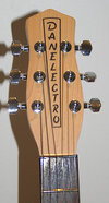 Danelectro Guitarlin 03.jpg