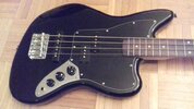- Vintage Modified Jaguar Special Bass (Short scale)