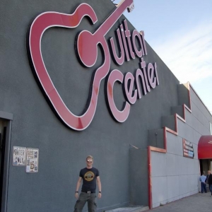 DAS "Guitar Center" in Hollywood auf dem Sunset Blvd.