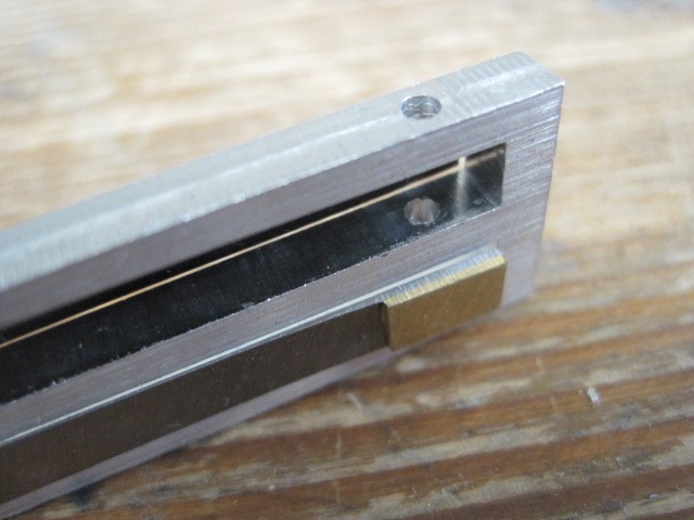 002.JPG