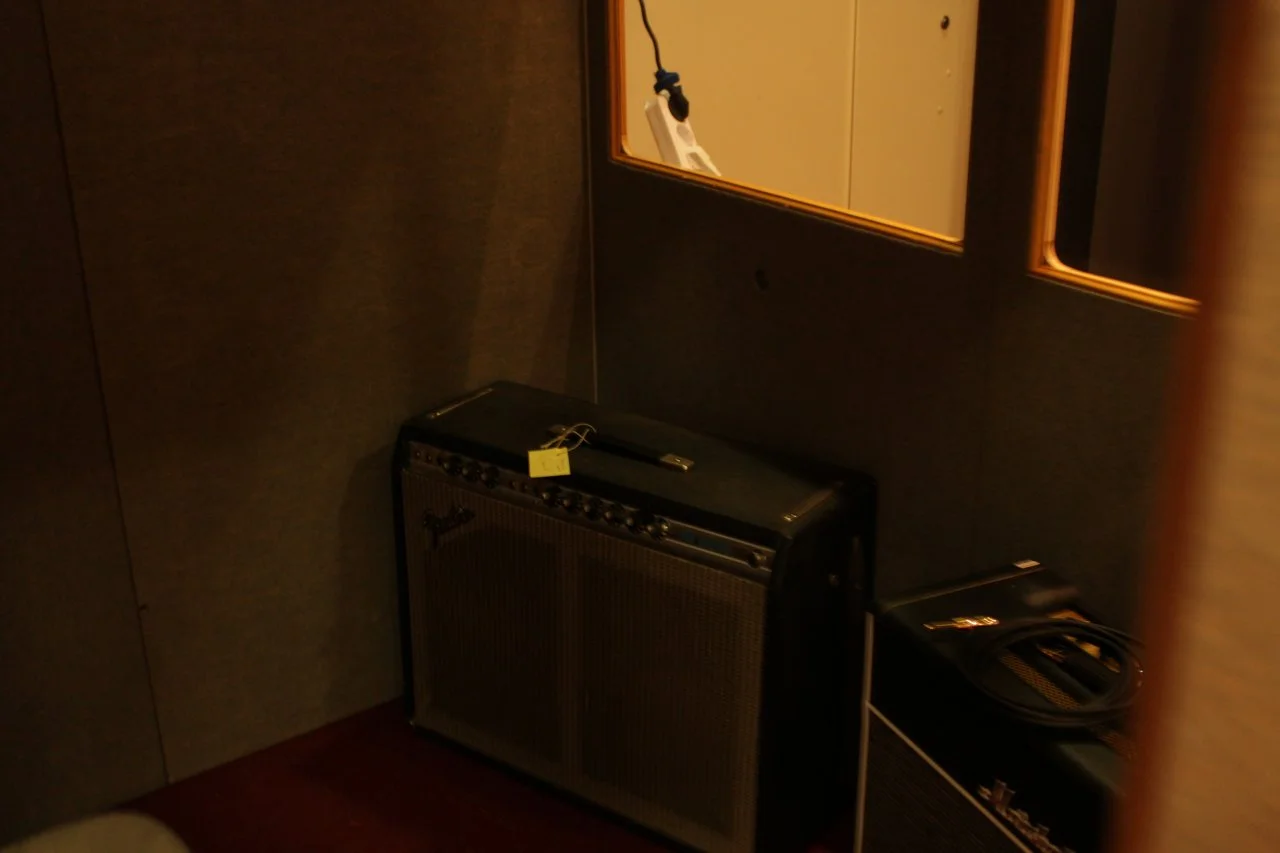 004.webp
