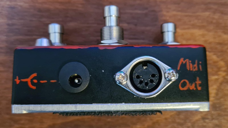 02_midi_back.jpg