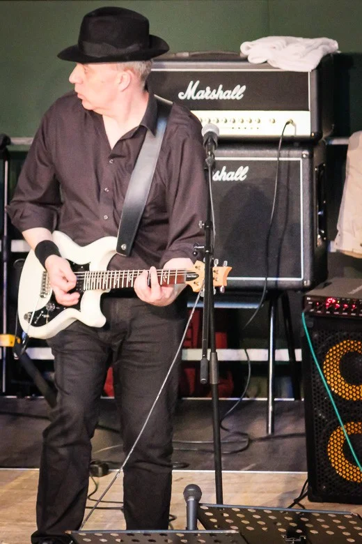 Dieter mit seiner PRS Brent Mason