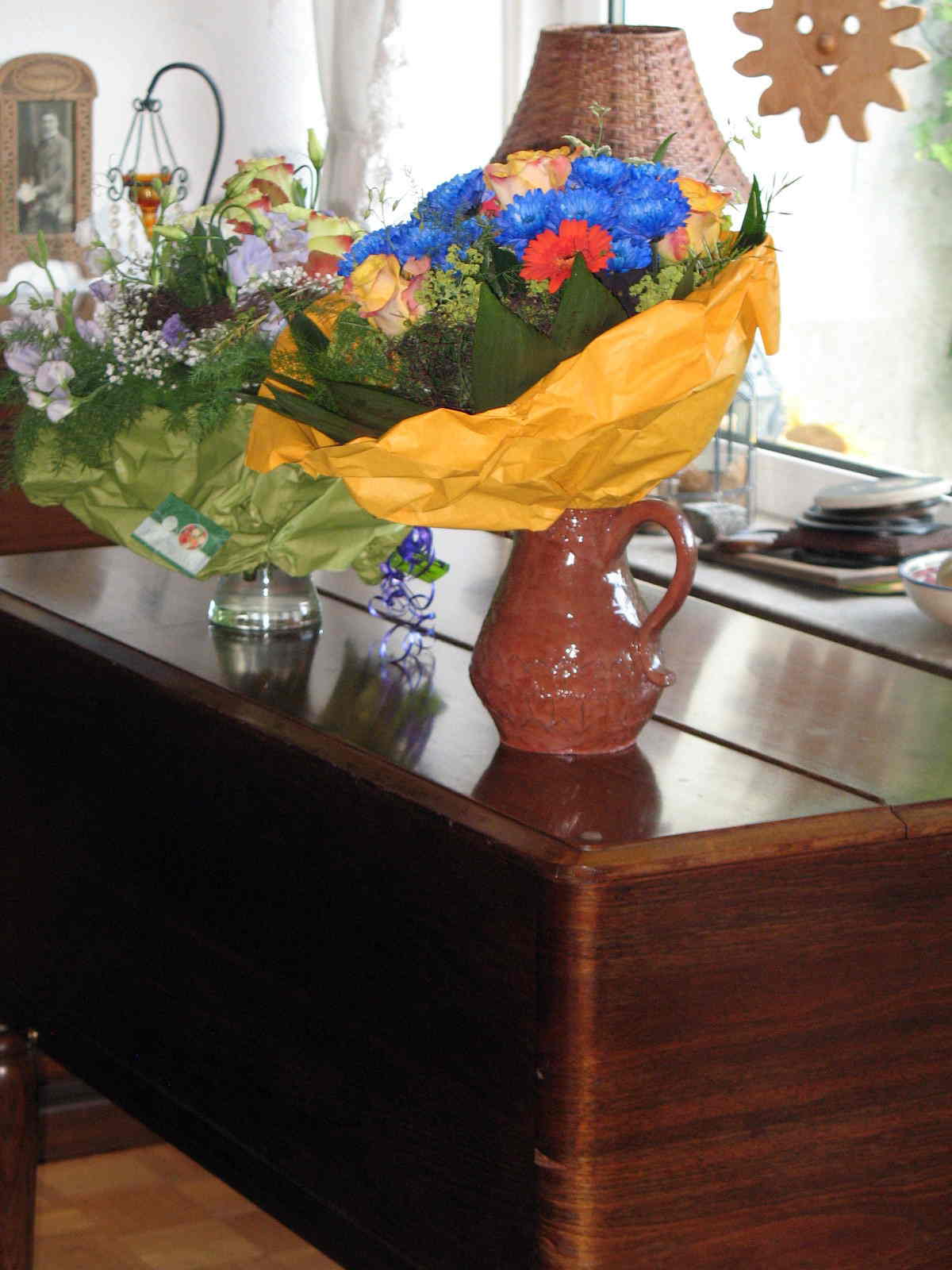 1. Blumen auf der Orgel.jpg