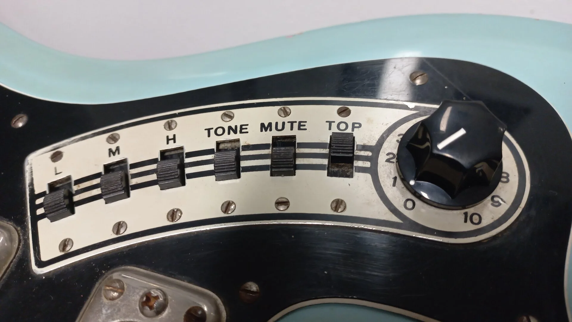 113 Hagström III 1964 19.webp