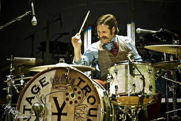 12-IMG_7111_Vintage_Trouble_STM.jpg