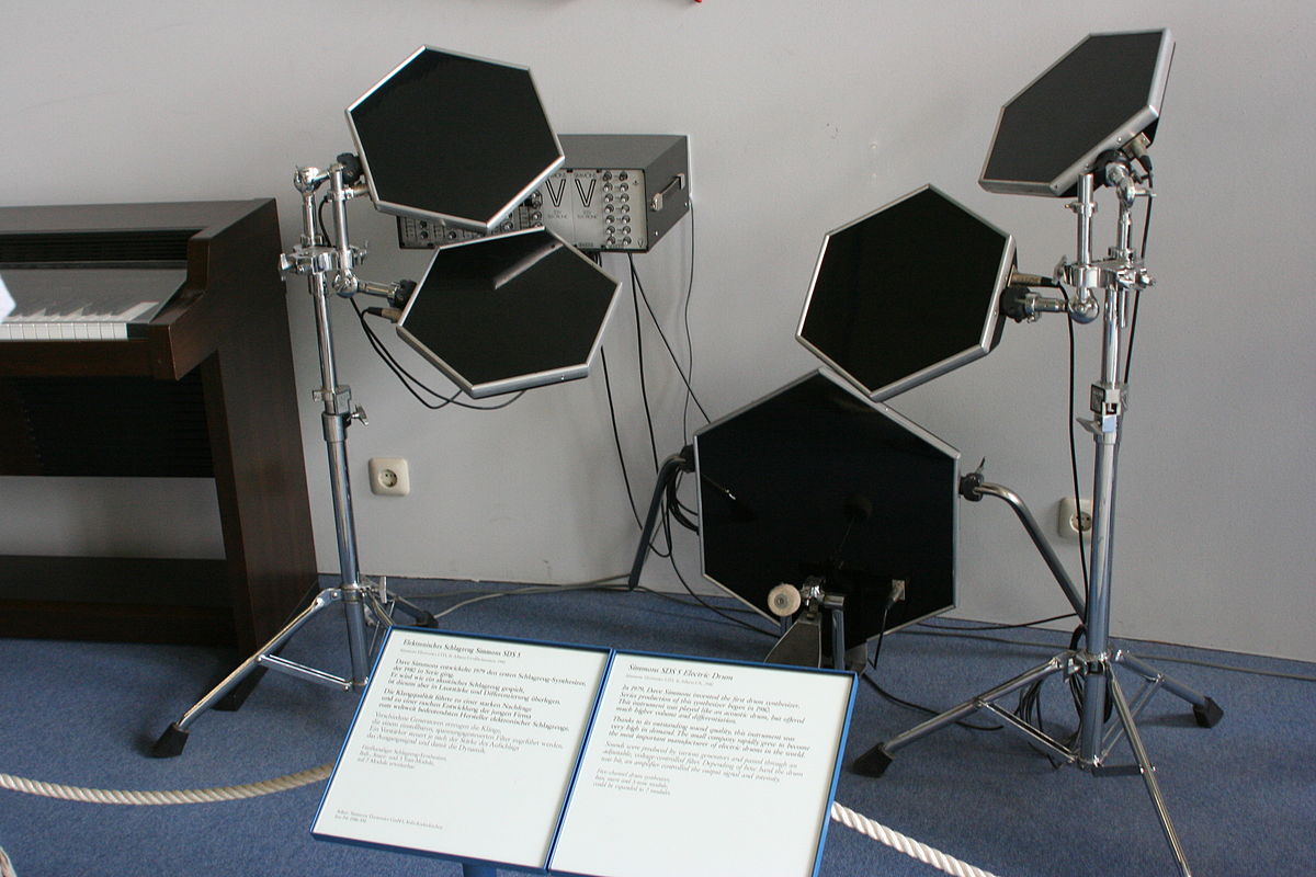 1200px-Simmons_SDS5_Electric_Drum.jpg