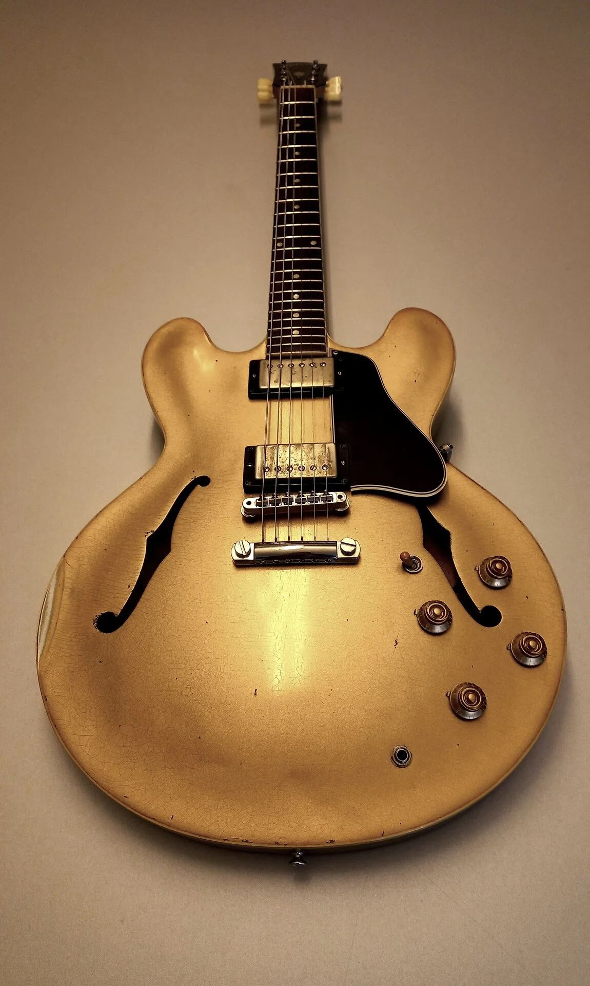 125 Gibson ES 335 Rusty Anderson ref.Goldtop 17.webp
