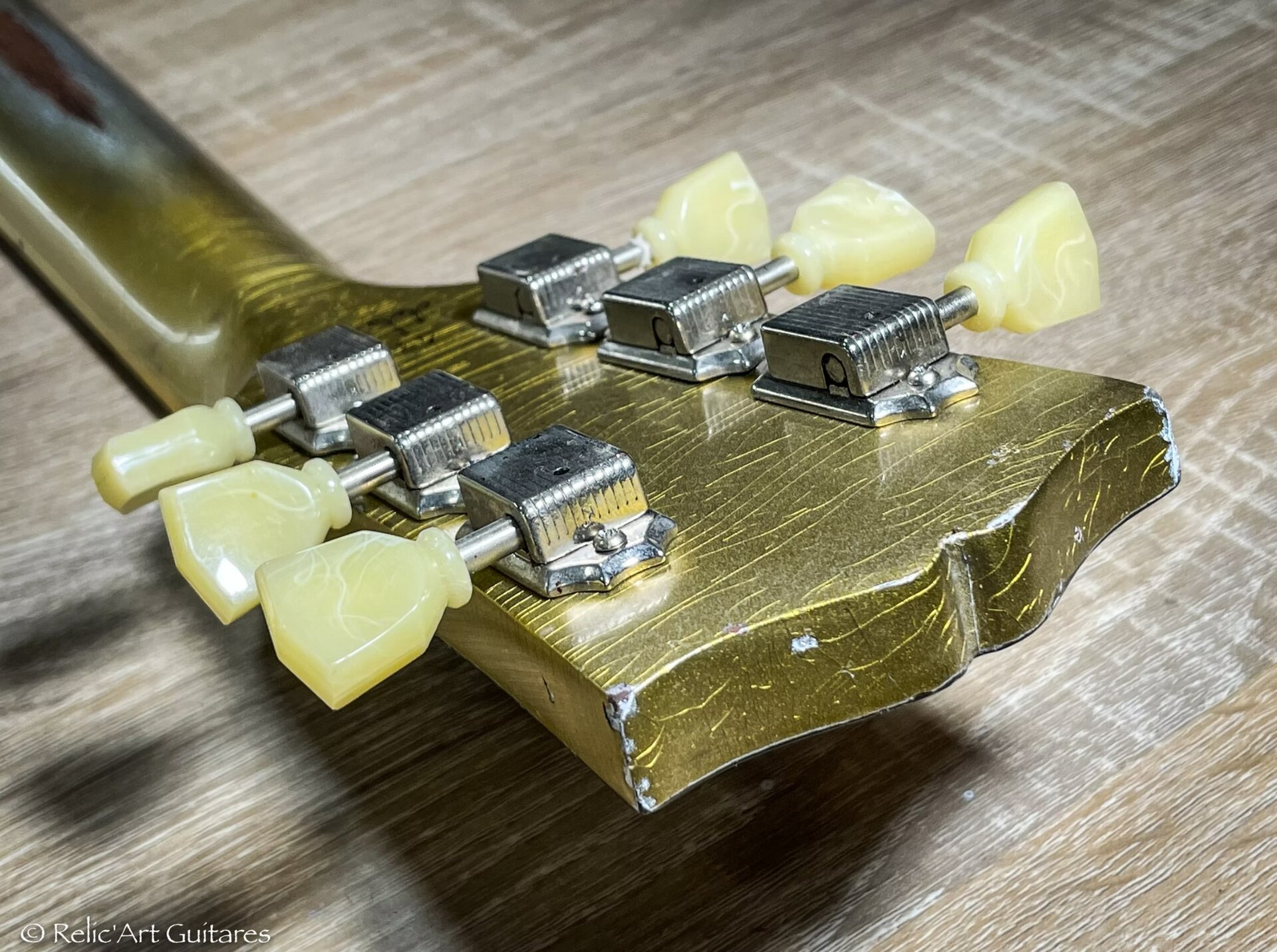 125 Gibson ES 335 Rusty Anderson ref.Goldtop Relic Art 29.jpg