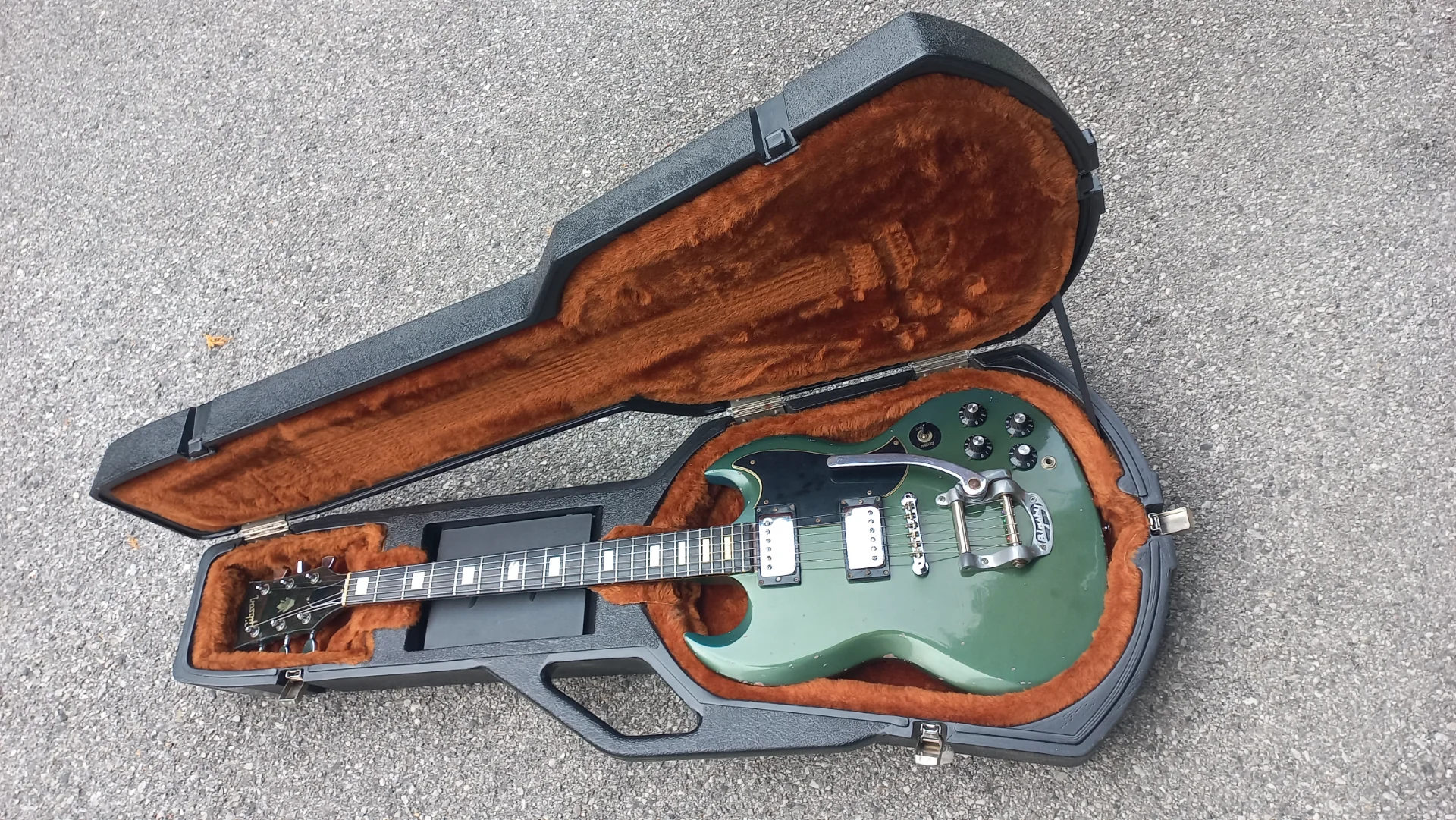129 Gibson SG Standard 1972 85.webp