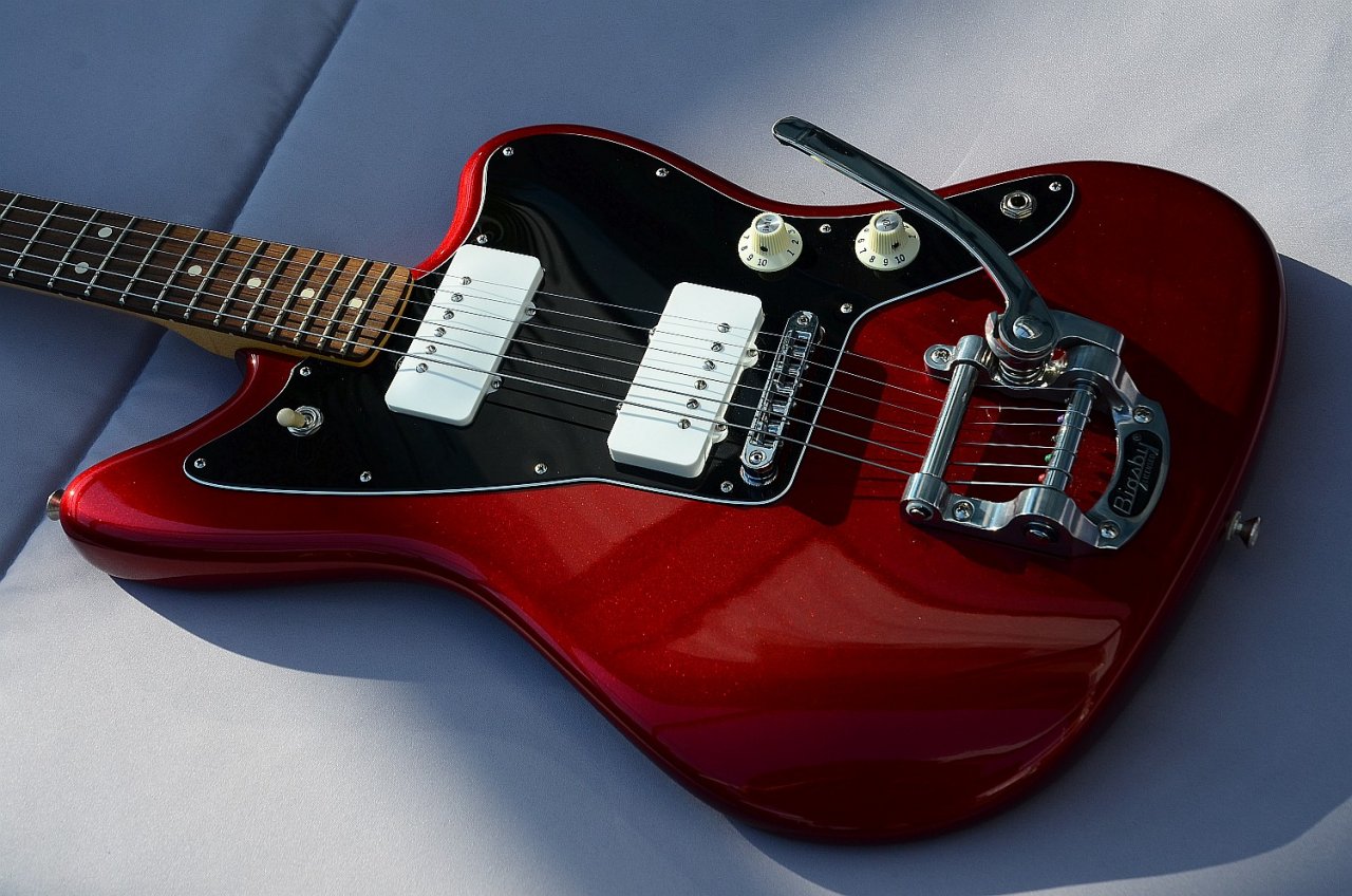 15 Fender Jazzmaster 39 The Creamery Humbucker.jpg