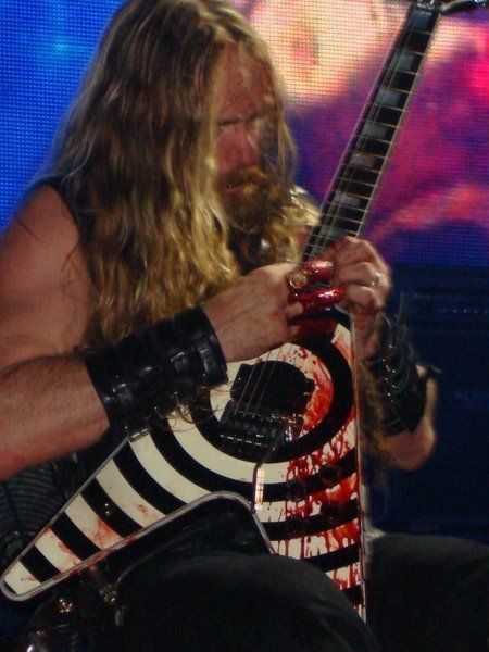 175b952607b3b759bc4089c407b93e1c--black-label-society-zakk-wylde.jpg