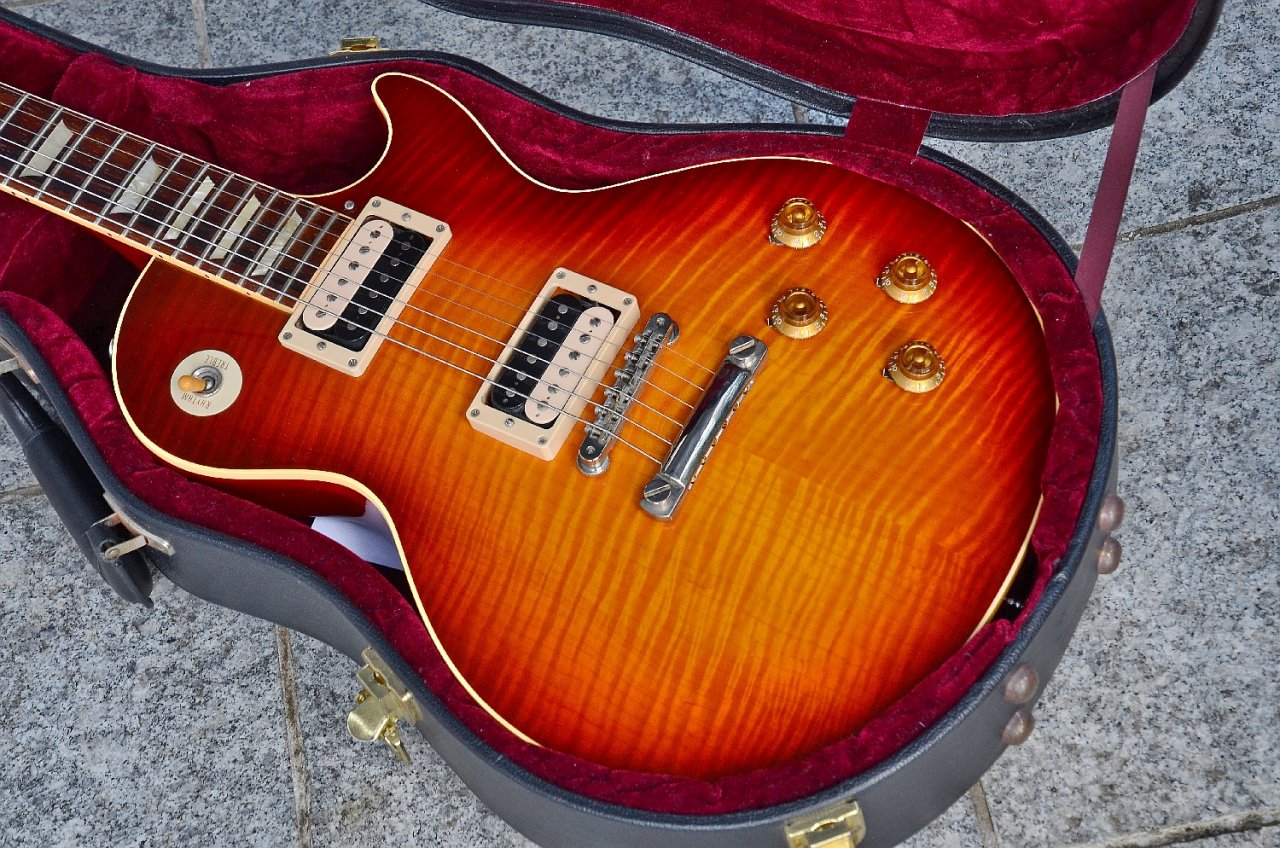 18 Gibson Les Paul Custom Shop R9 Anniversary 2009 99113 rust burst 02_ji.jpg