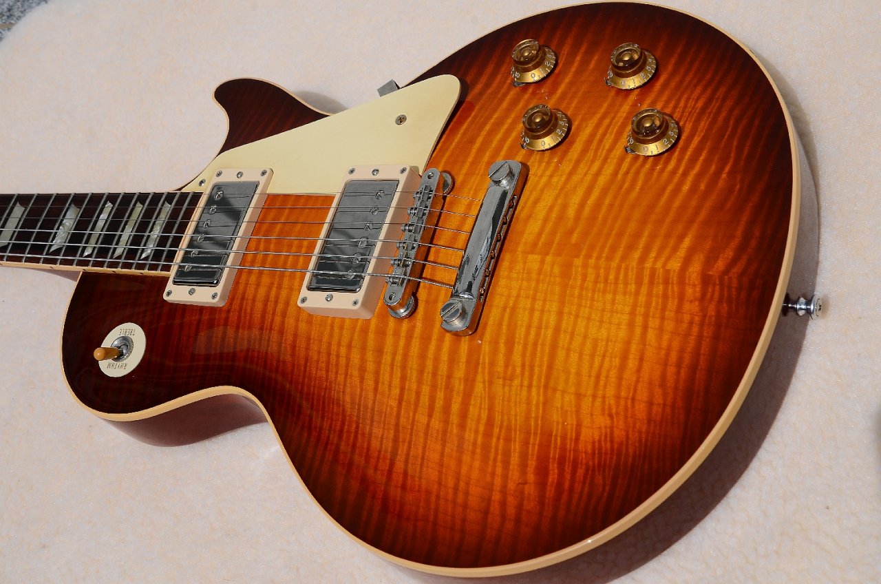 18 Gibson Les Paul Custom Shop R9 Anniversary 2009 99113 rust burst 38.jpg