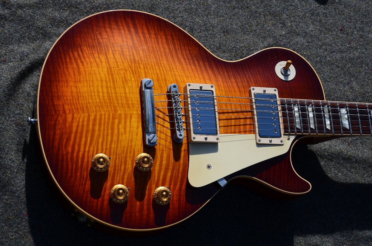 18 Gibson Les Paul Custom Shop R9 Anniversary 2009 99113 rust burst 51.jpg
