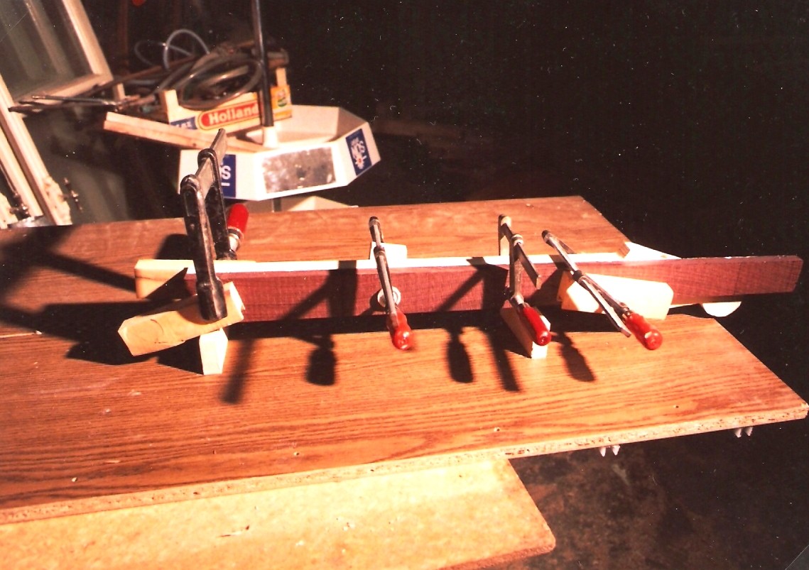 183-0009.jpg