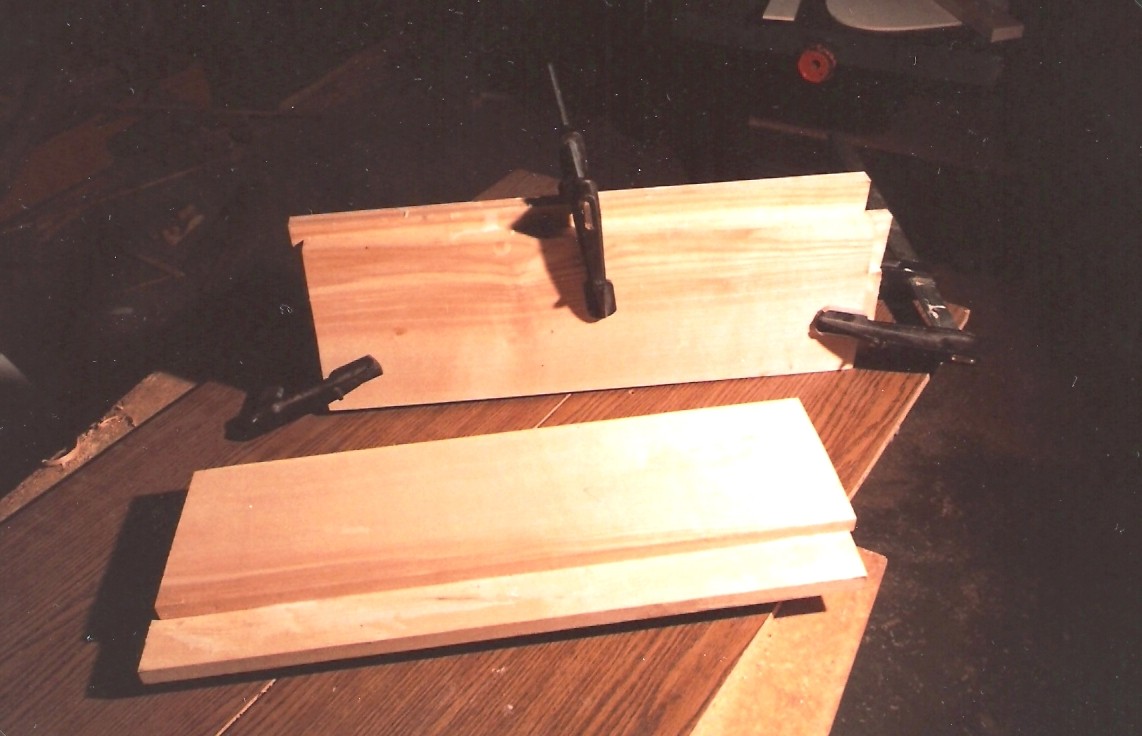 183-0010.jpg