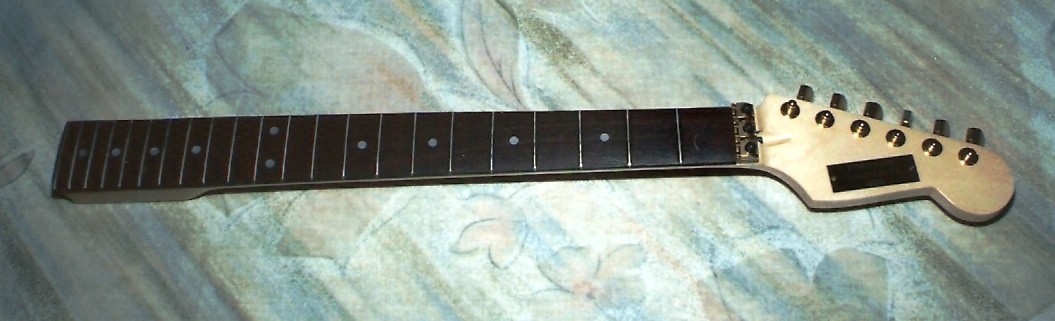 183-0044.jpg