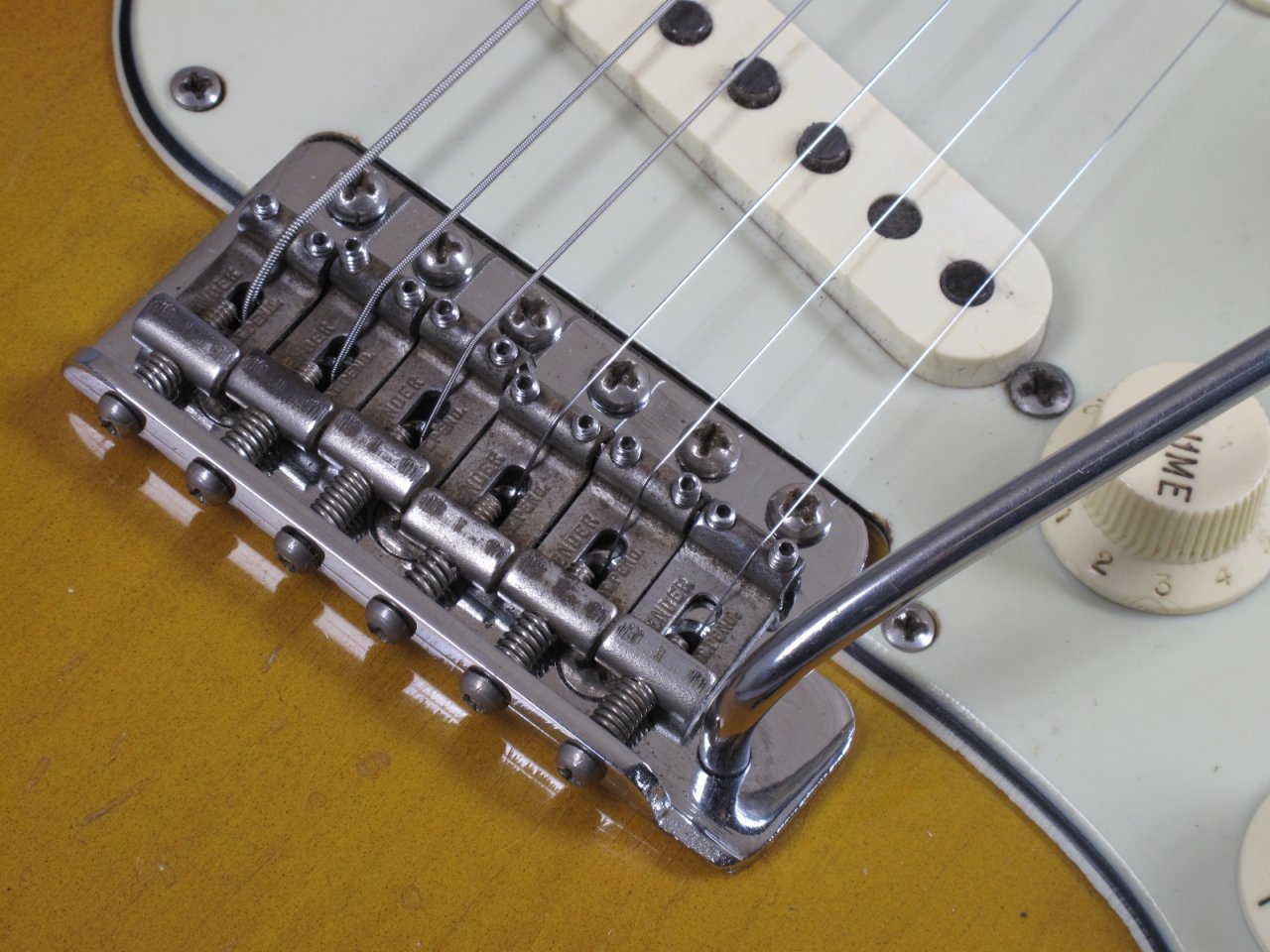 1964-Fender-Strat-3tSB-_L63943_10.jpg