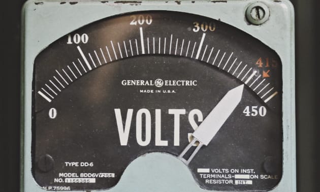 200V.jpg