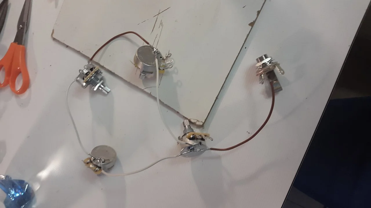 Neue Elektronik