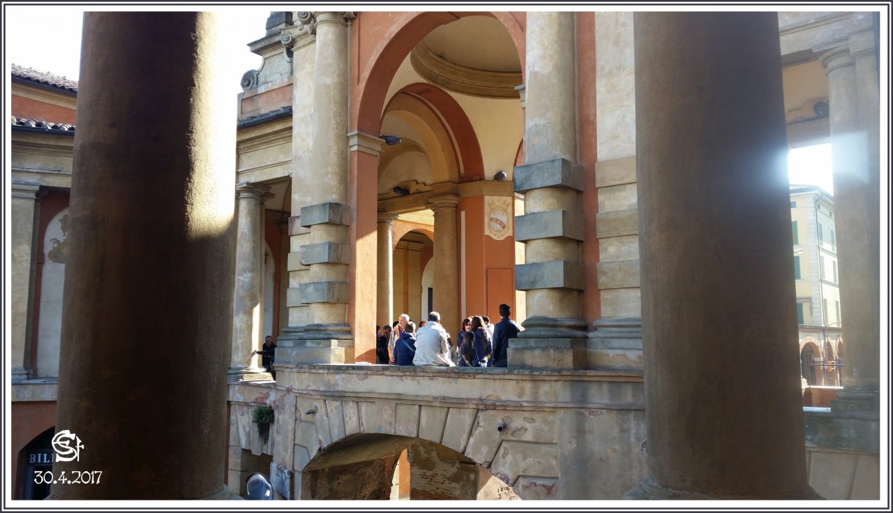 20170430_090905 stennes-falter Bologna Arco de Meloncello Start Rosenkranzweg.jpg