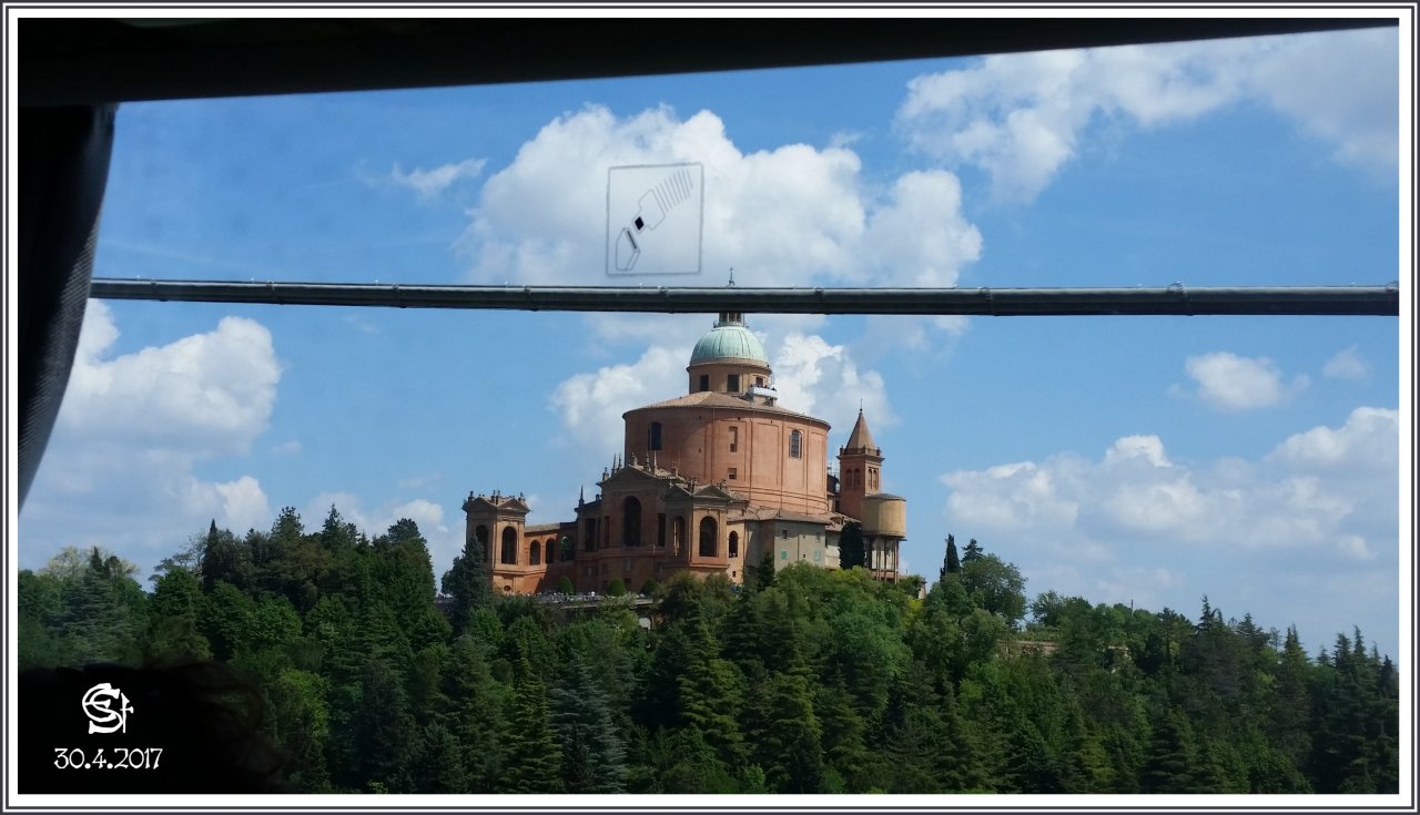 20170430_122512 stennes-falter Bologna San Luca.jpg