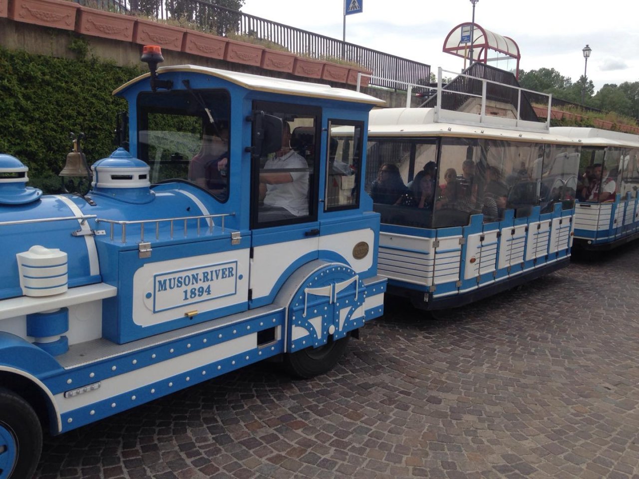 2018-05-01 Ariano Bimmelbahn 02.jpg