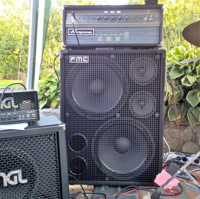 20180901_V4B_215EXUL.jpg