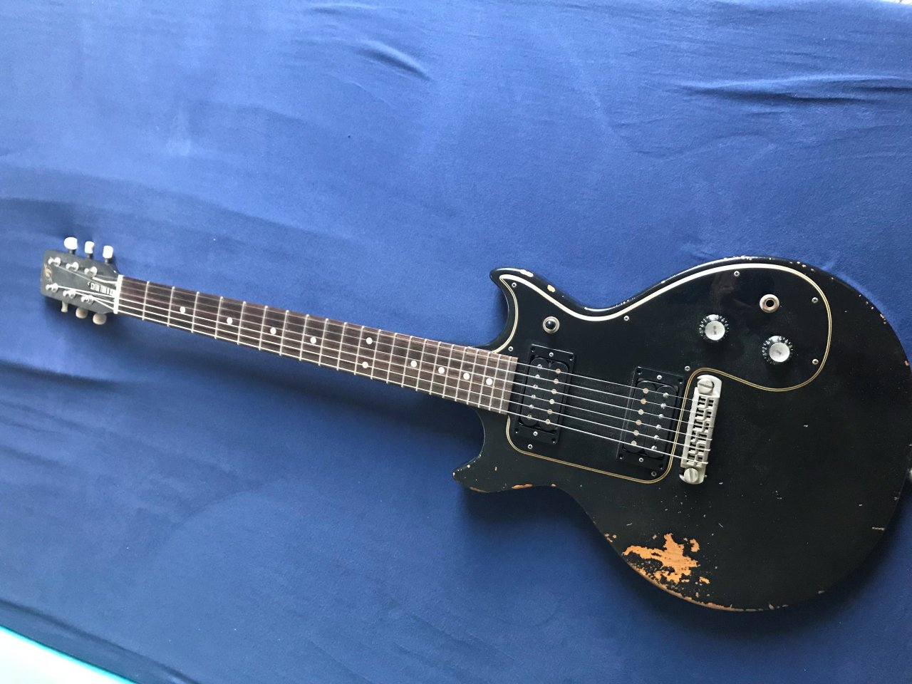 2019 Rock N Roll Relics Blackheart.jpg
