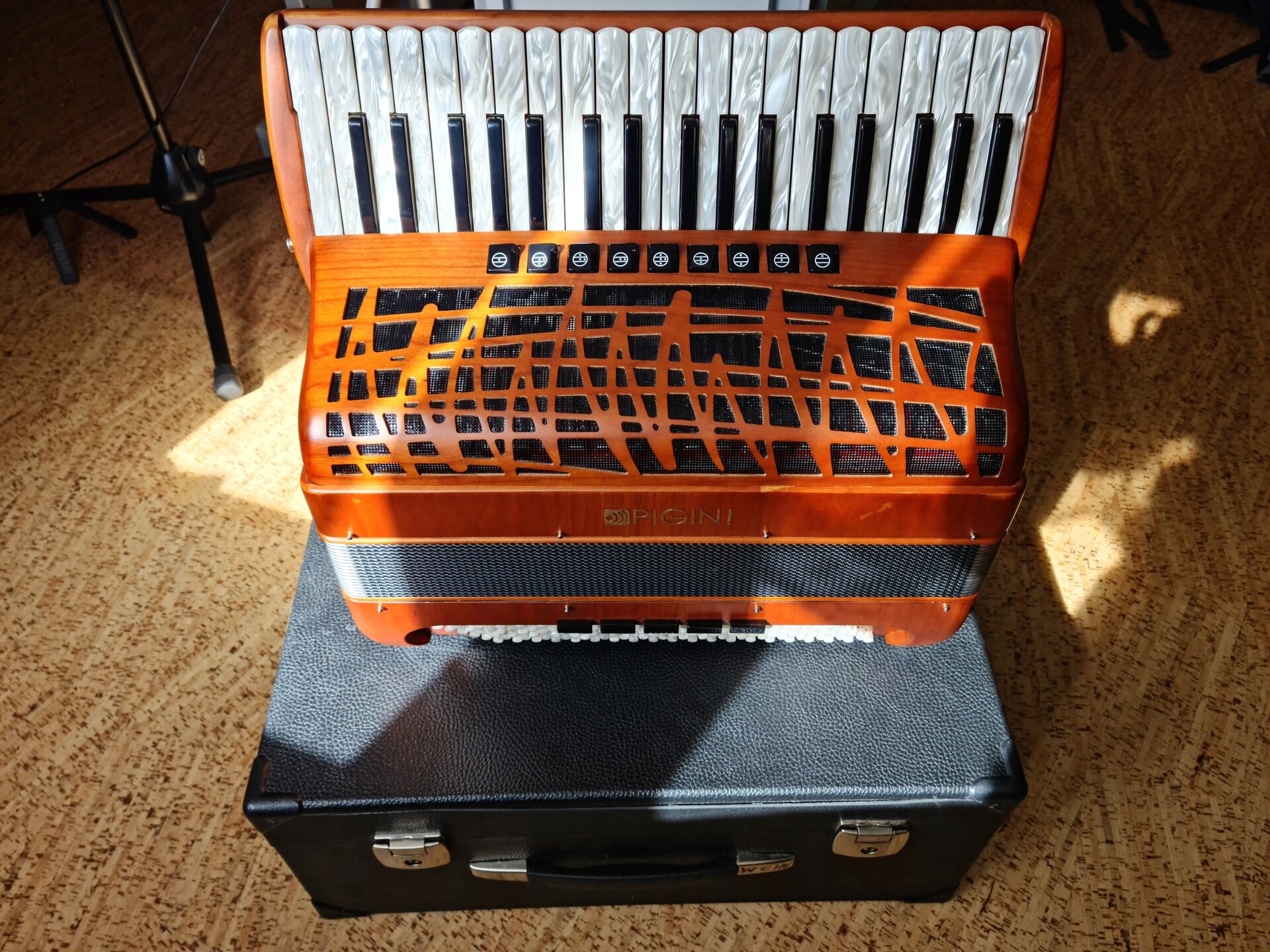 20250309_114005 a.jpg