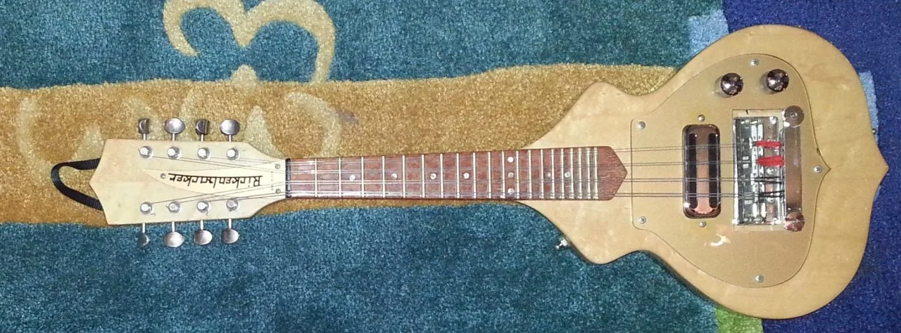 21 Rickenbacker E-Mandoline A9.jpg