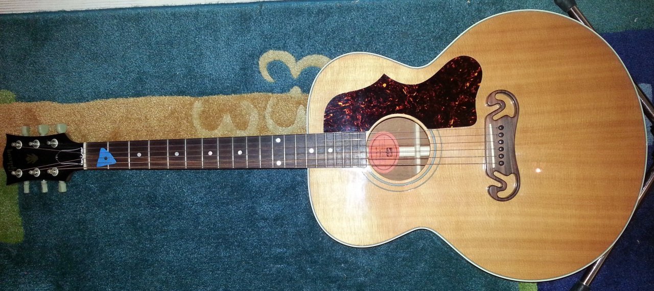 24 Gibson Jumbo J 100 Xtra Westerngitarre.jpg