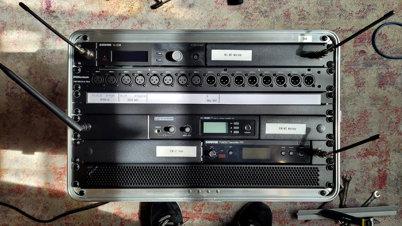 2AM Tech Rack - 1.webp