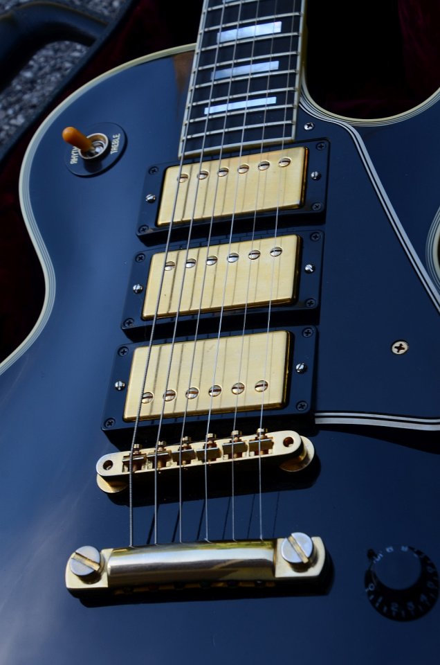 44 Gibson Les Paul Custom Black Beauty 3 PU 10.jpg