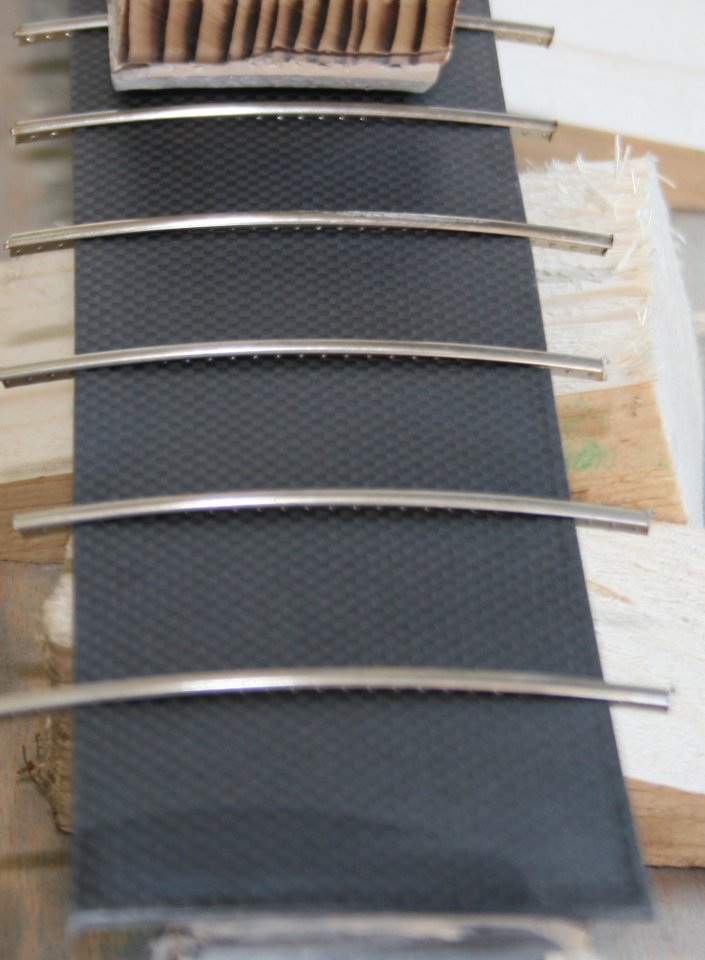 45 Miller Superstring 6 00 Bünde Einpressen b.jpg