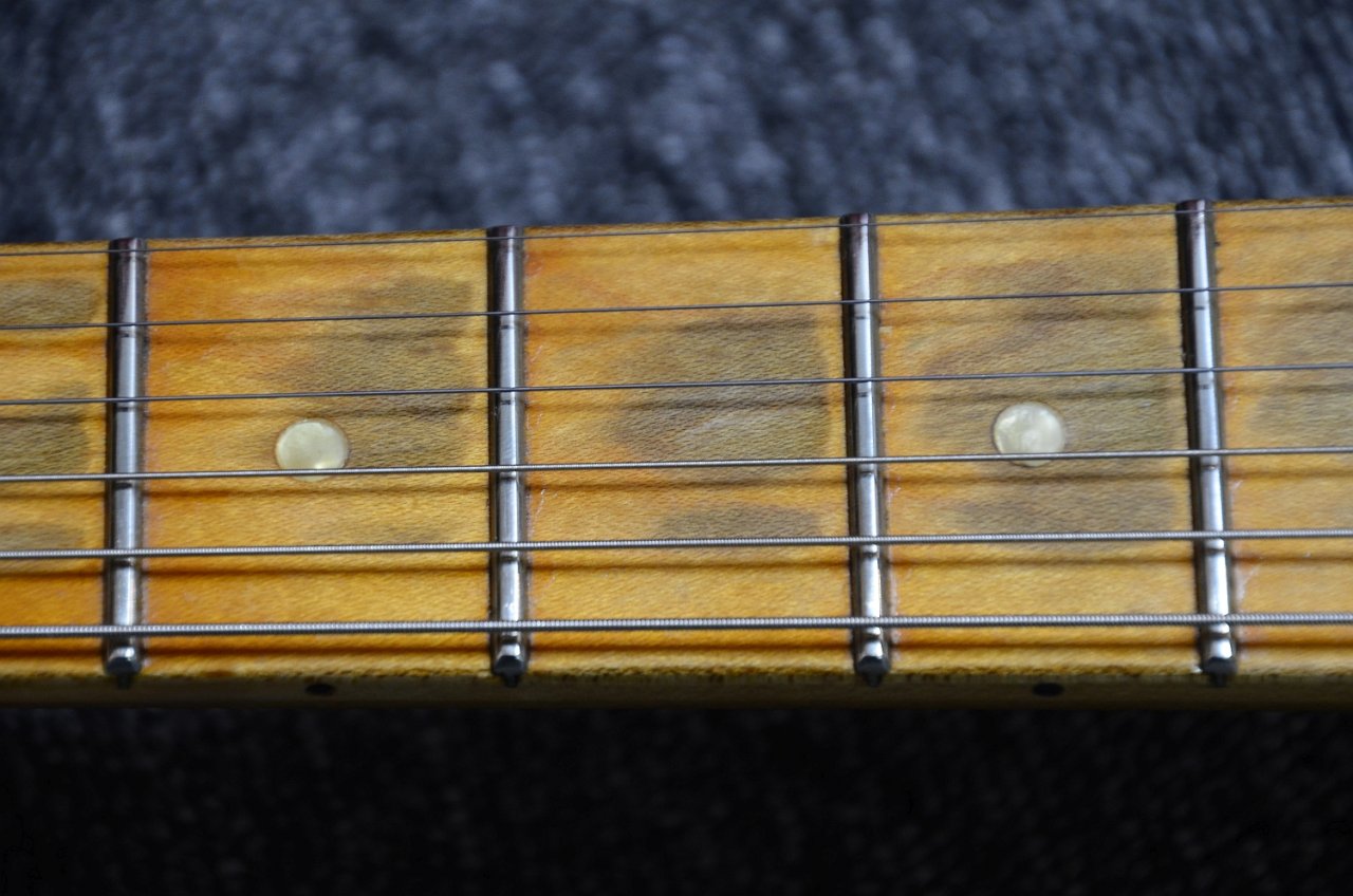 48 Gibson L6-S 1975 26.jpg