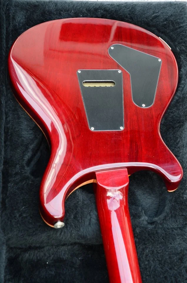 49 PRS Custom 24  Santana signed 11.jpg