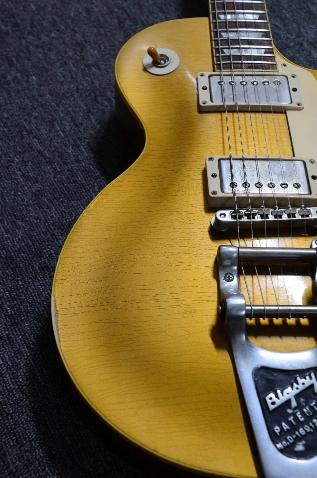 50 Gibson Les Paul Historic Collection Goldtop 1996 03.jpg