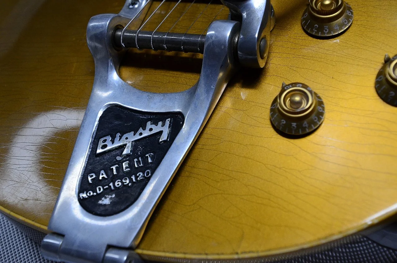 50 Gibson Les Paul Historic Collection Goldtop 1996 05.jpg