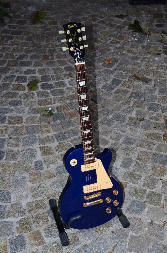 53 Gibson Les Paul Gem Sapphire 1996 16.jpg