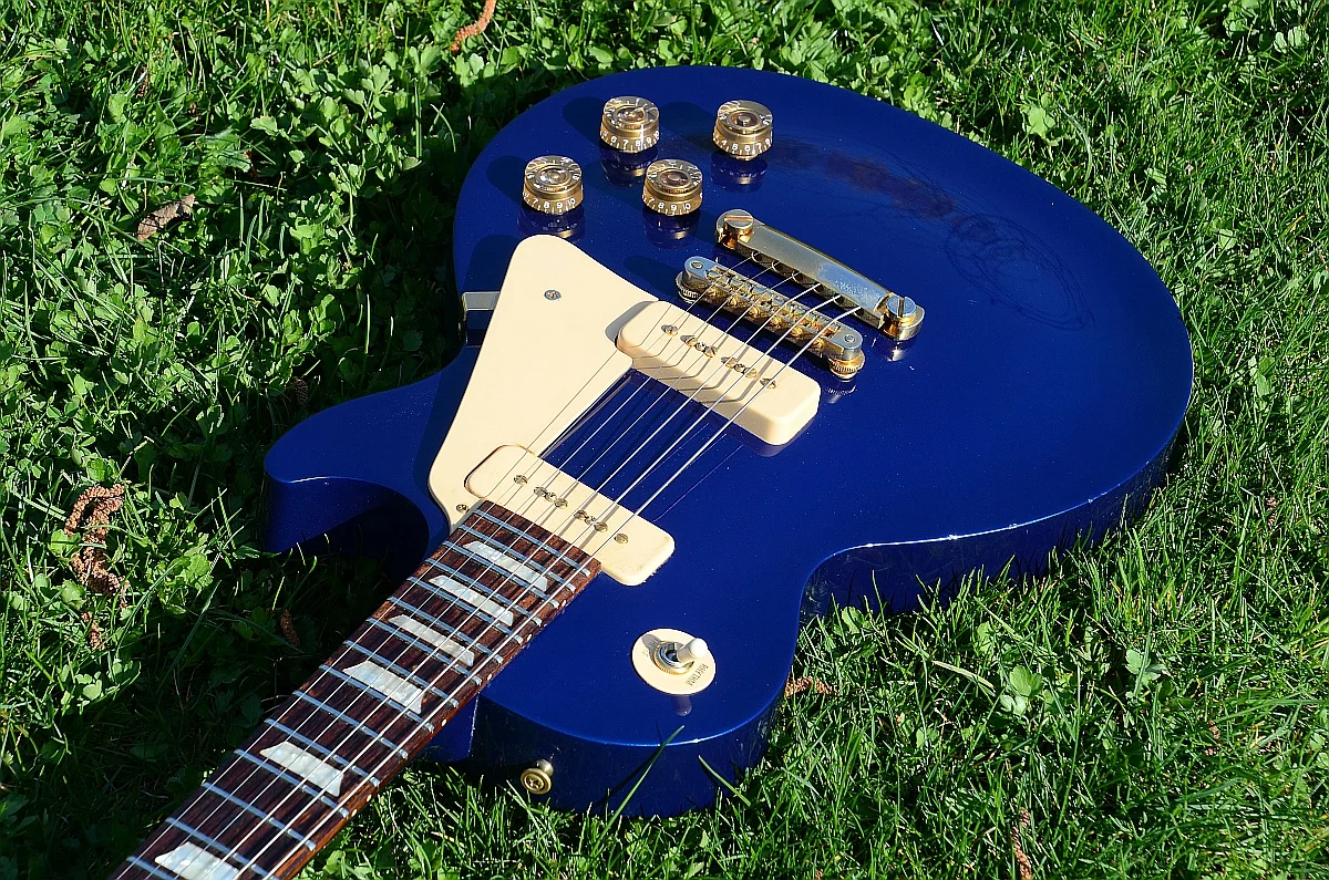 53 Gibson Les Paul Gem Sapphire 1996 47.jpg