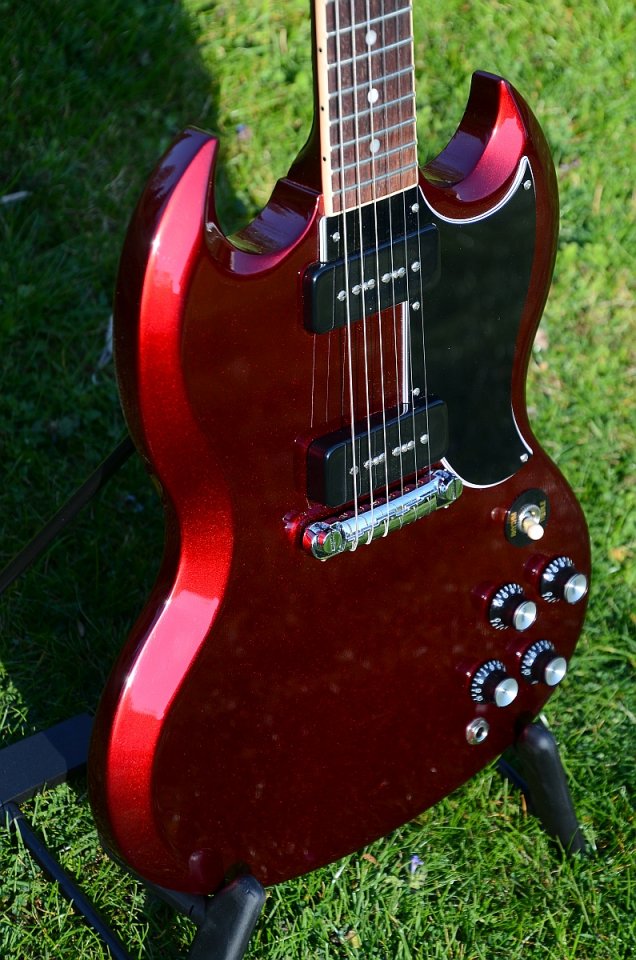 54 Gibson SG Special 2019 Vintage Sparkling Burgundy 30.jpg