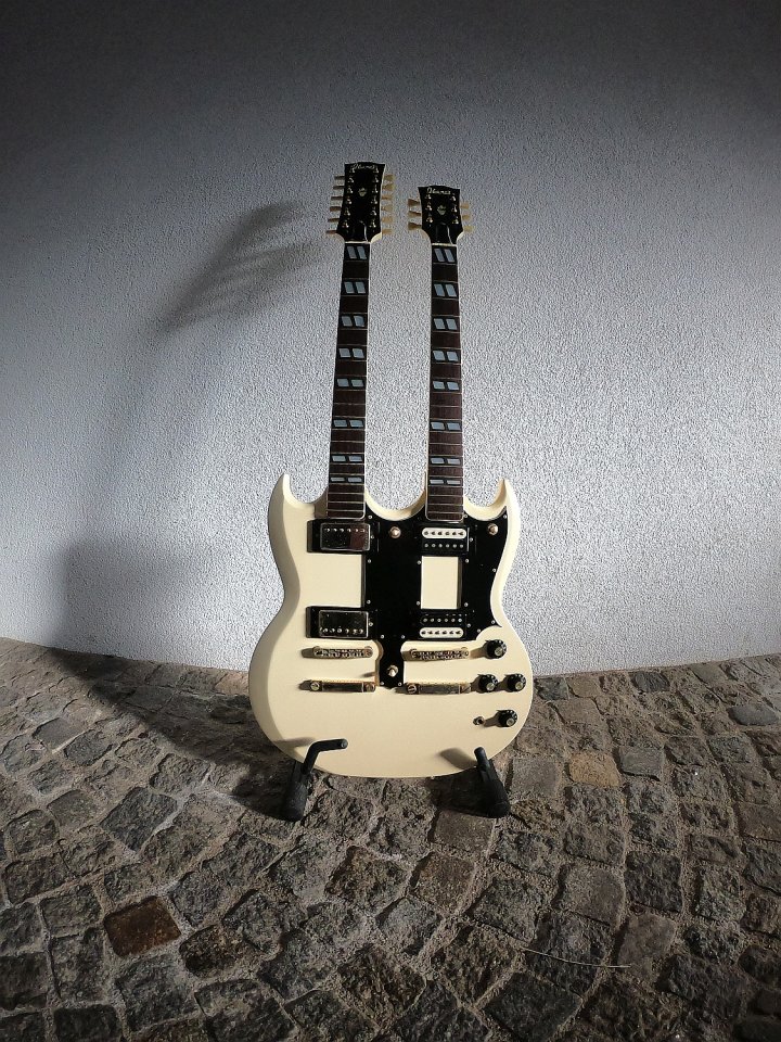 55 Ibanez Doubleneck 2402DX 1976 12.jpg