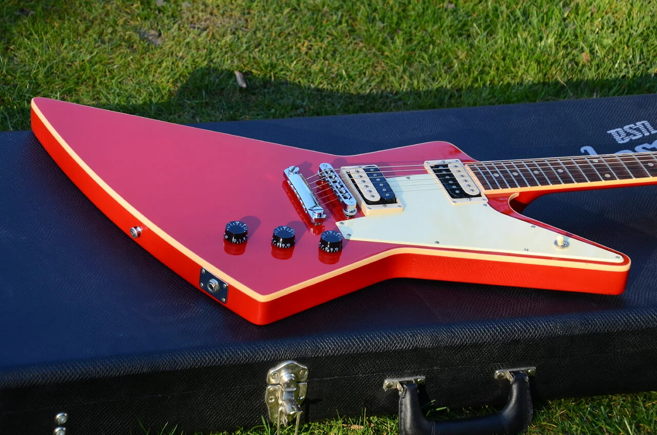 57 Gibson Explorer Sammy Hagar 2011 limited edition 250 pcs 21.webp