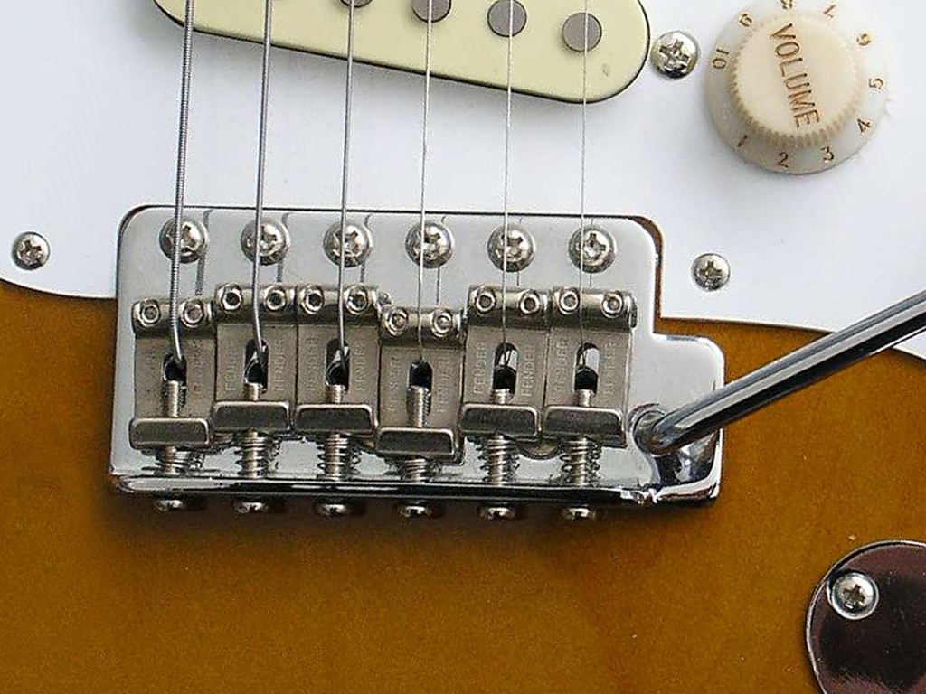 6-point-trem_Strat.jpg