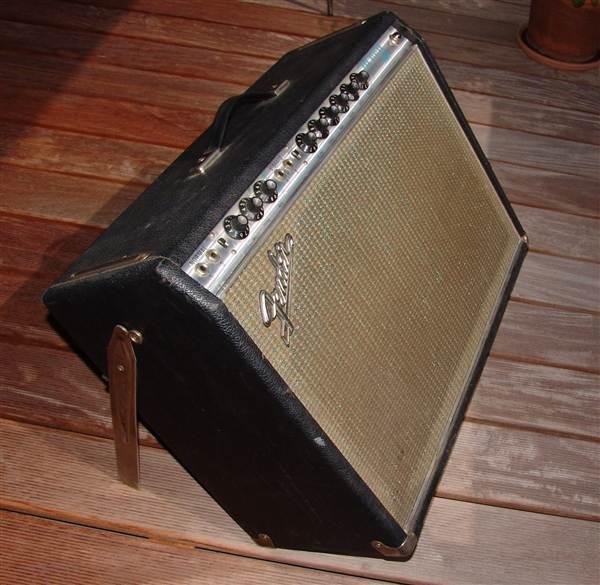 639215592_v2_2_Big.jpg