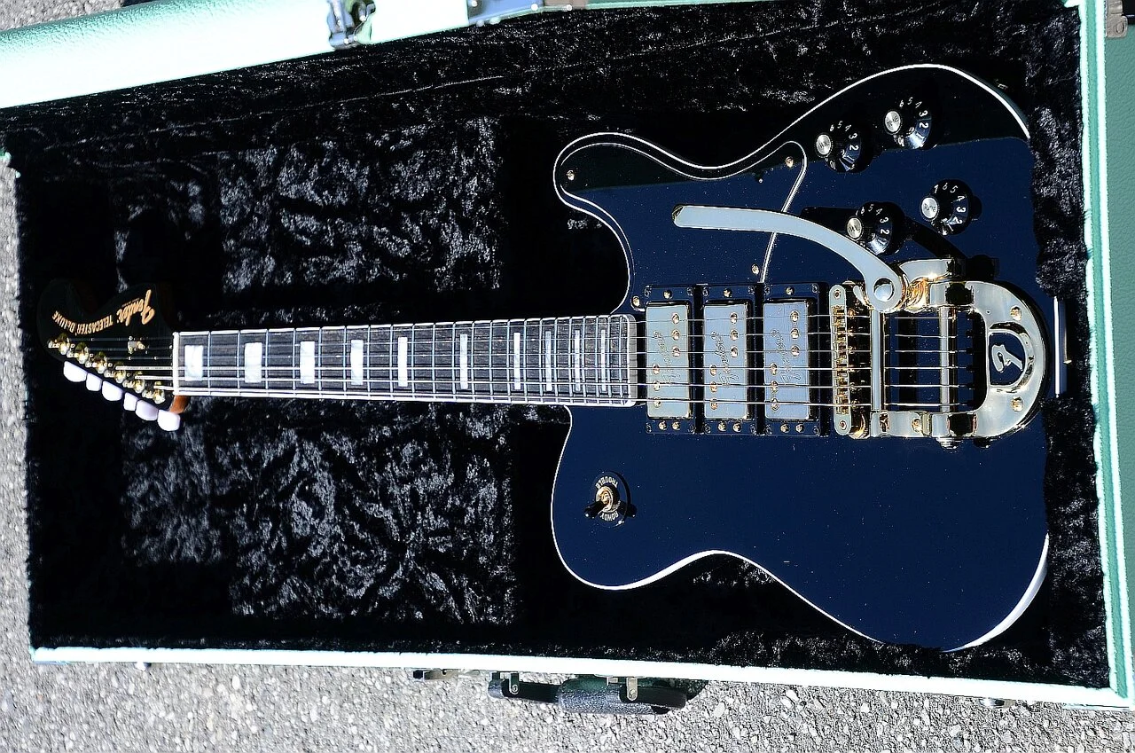 66 Fender Parallel Universe II Telecaster Deluxe Troublemaker Bigsby 28.webp