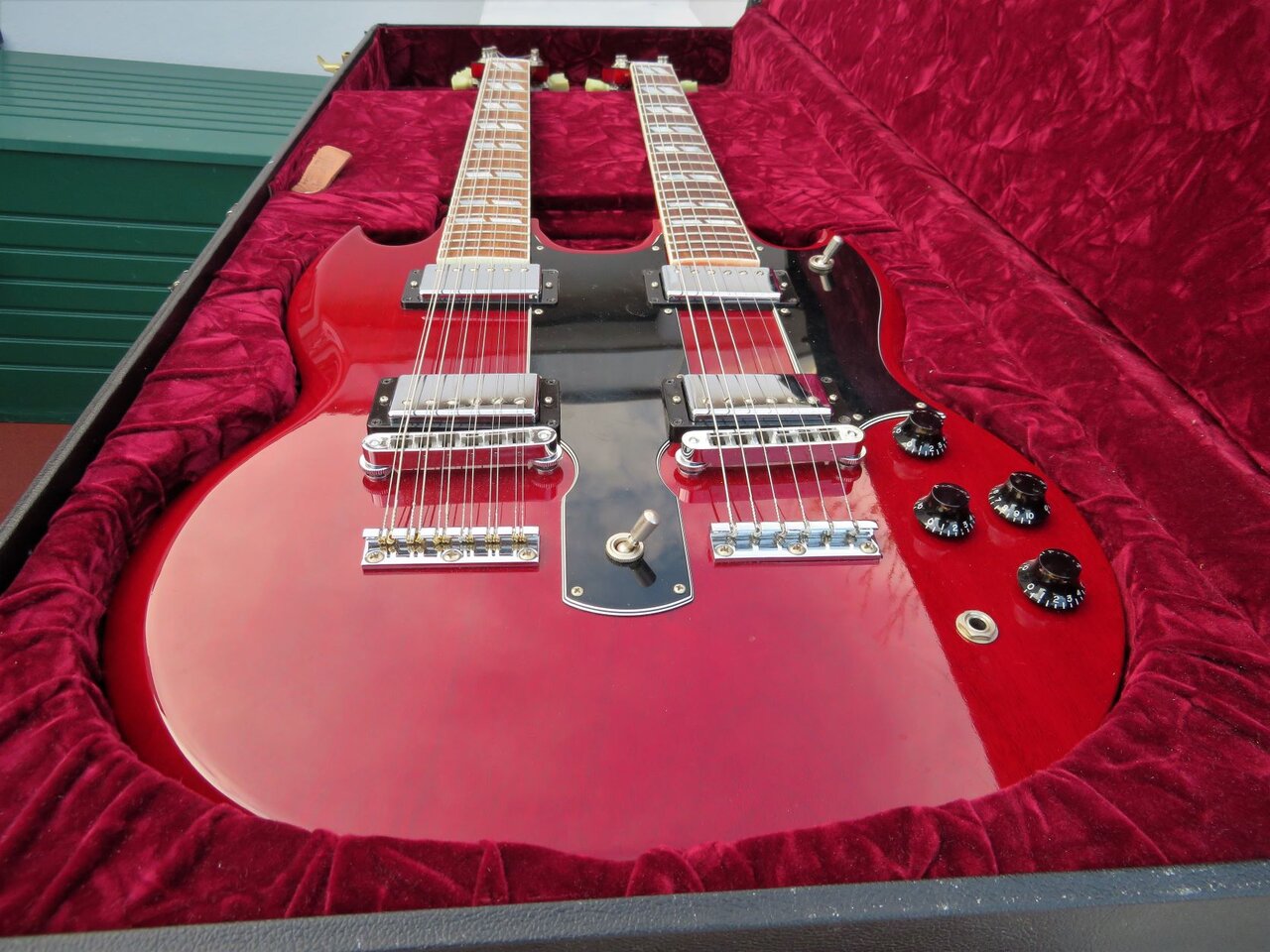 70 Gibson EDS1275 Custom Shop cherry 03.JPG